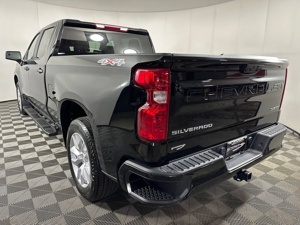 Used 2025 Chevrolet Silverado 1500 Custom Truck Crew Cab