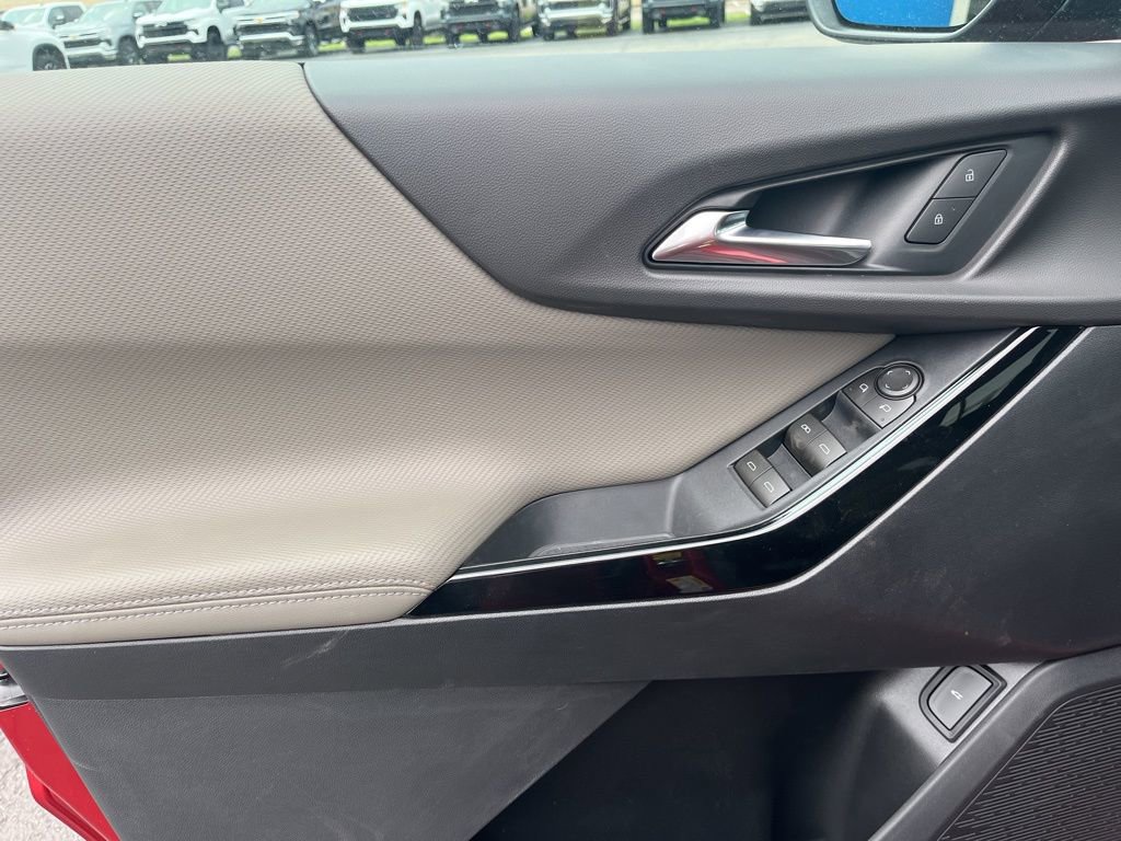 2026 Chevrolet Equinox LT - Photo 13