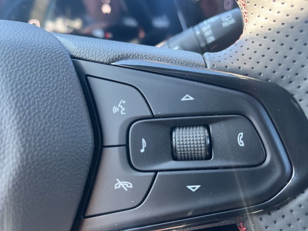 2026 Chevrolet Trax RS - Photo 17