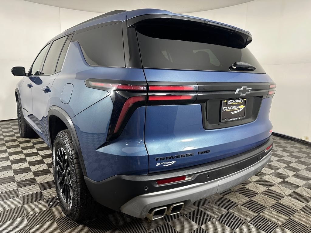 Used 2025 Chevrolet Traverse Z71 SUV