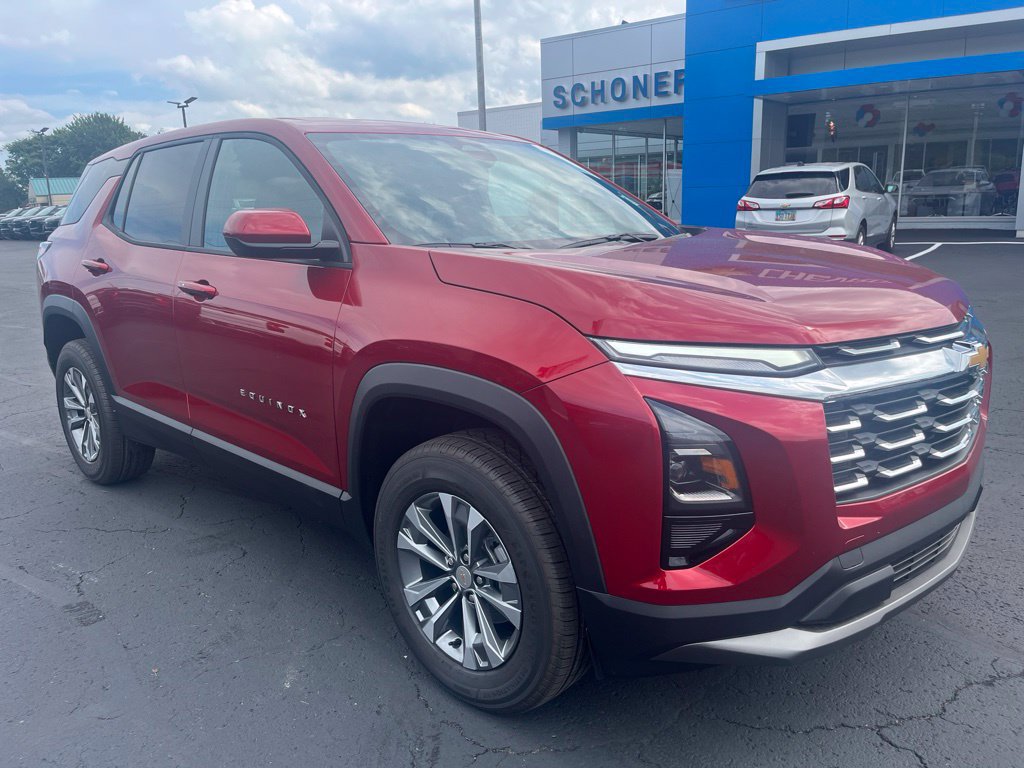 2027 Chevrolet Equinox LT - Photo 8