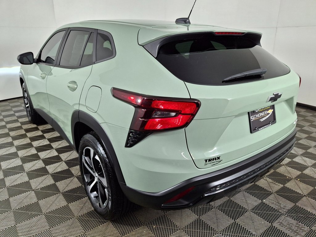 Used 2024 Chevrolet Trax 1RS SUV