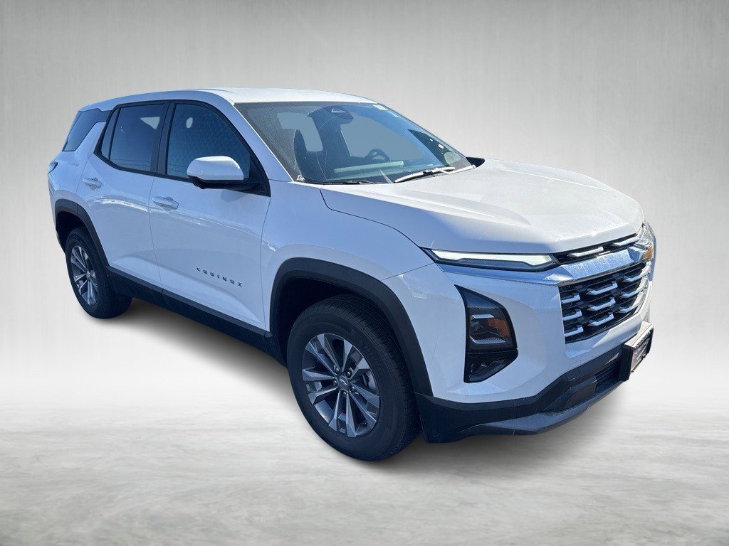 2025 Chevrolet Equinox LT photo 4