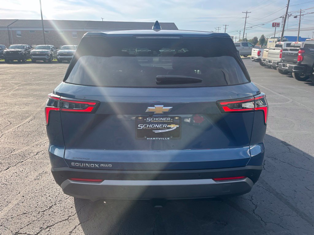 New 2027 Chevrolet Equinox LT SUV