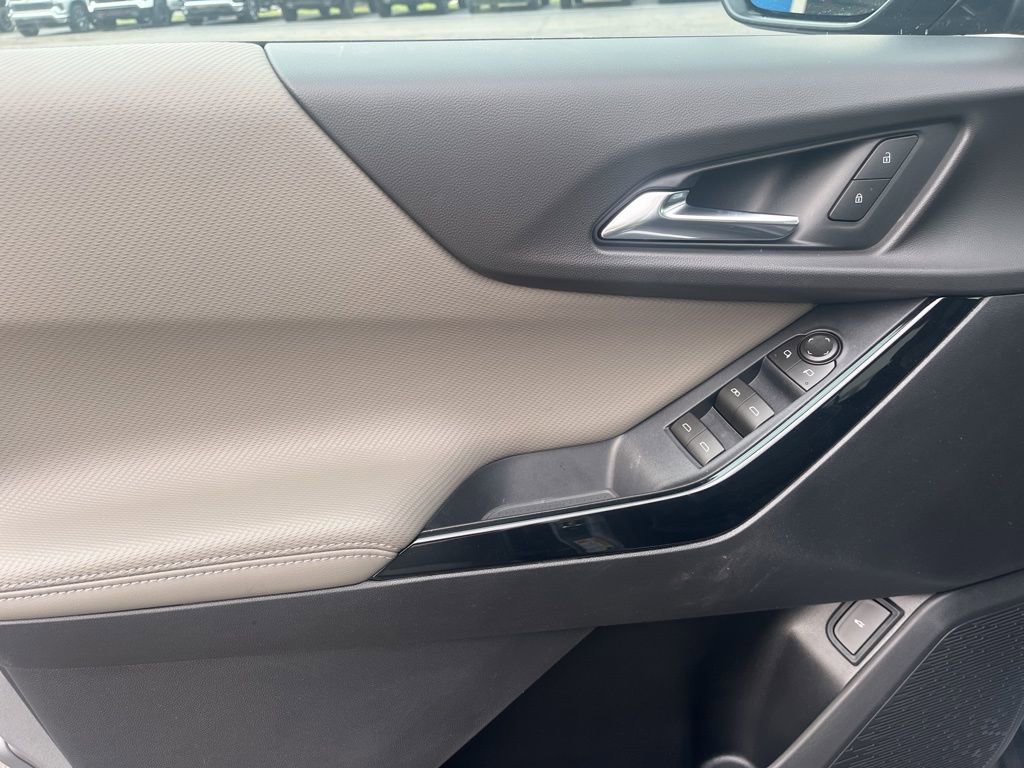 2026 Chevrolet Equinox LT - Photo 13