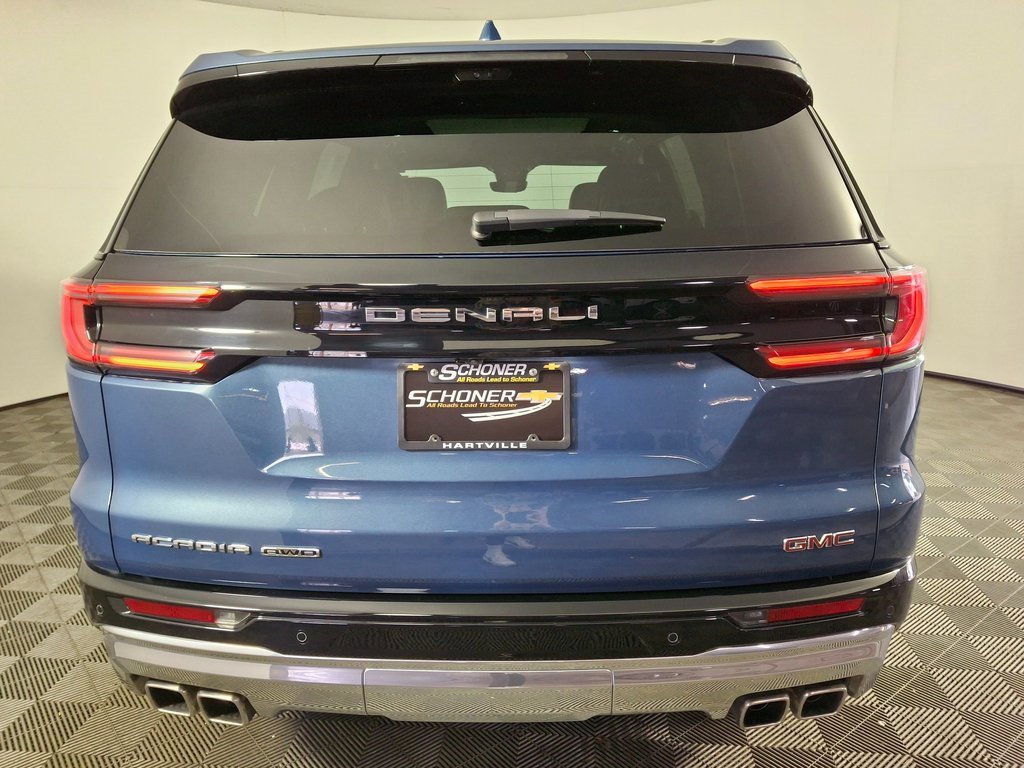 2025 Gmc Acadia Denali photo 3