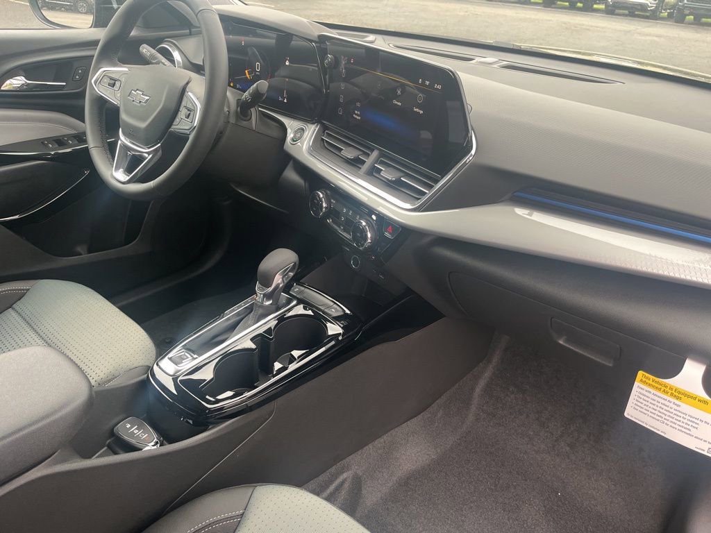 2026 Chevrolet Trax LT - Photo 29