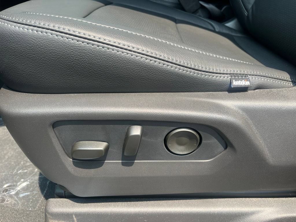 2026 Chevrolet Silverado 1500 LT - Photo 12