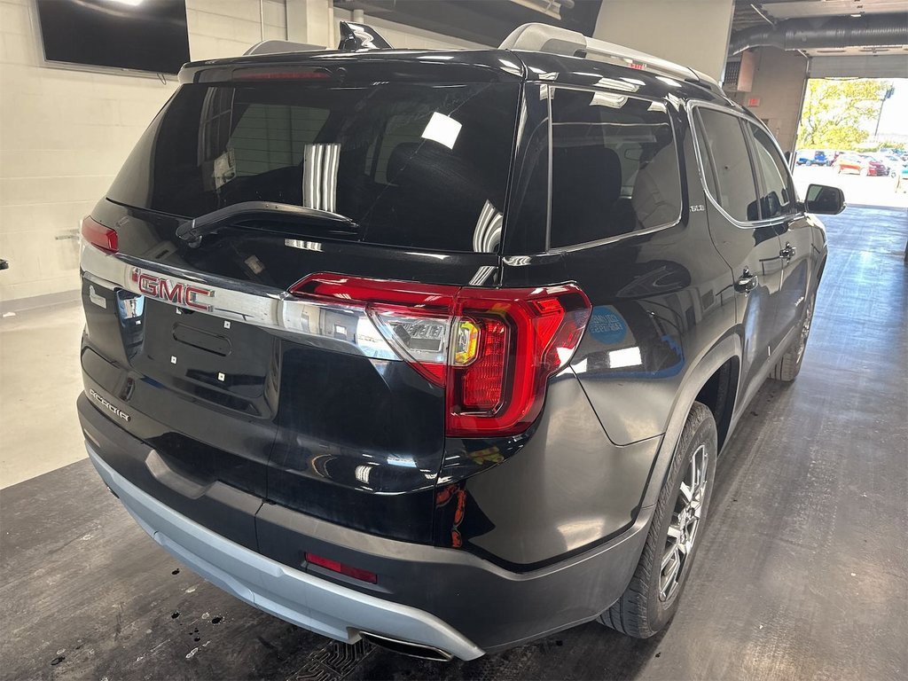 2023 Gmc Acadia SLE photo 2