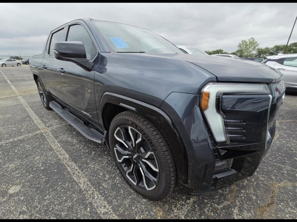 Used 2025 GMC Sierra EV Denali with VIN 1GT40LEL6SU405166 for sale in Hartville, OH