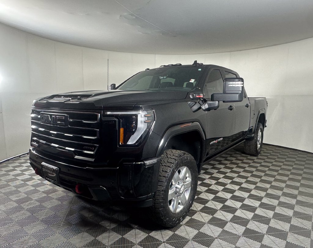 2025 GMC Sierra 2500HD AT4