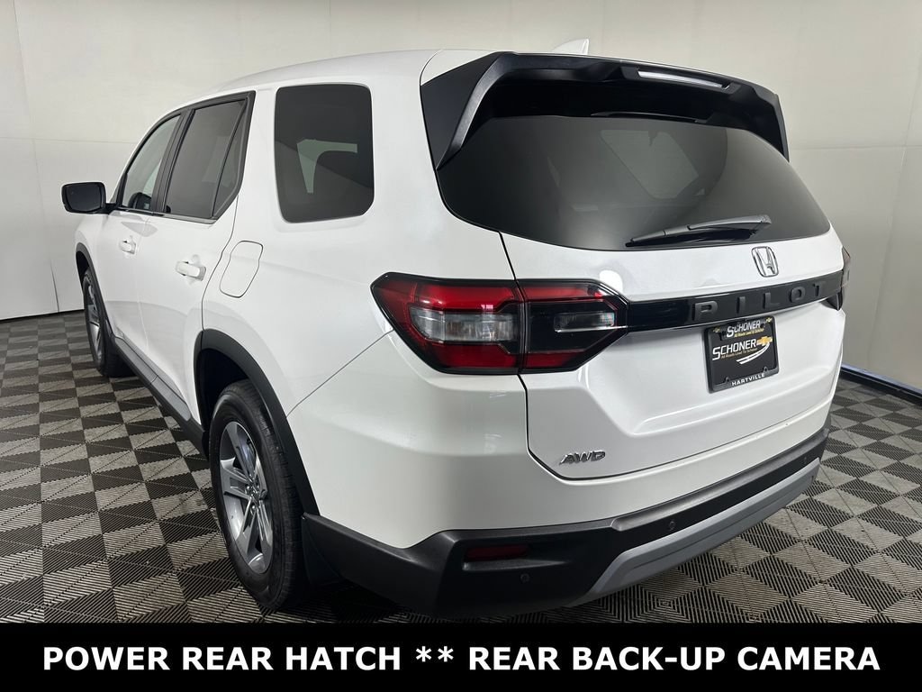 Used 2023 Honda Pilot AWD EX-L 8 Passenger SUV