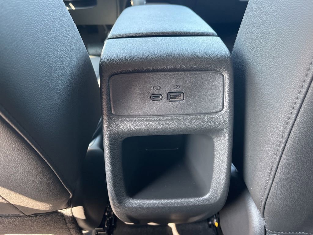 2026 Chevrolet Trax Activ - Photo 25