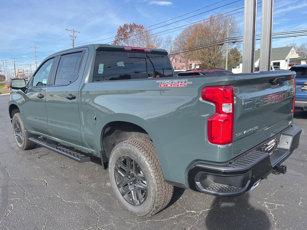 2026 Chevrolet Silverado 1500 LT Trail Boss photo 3