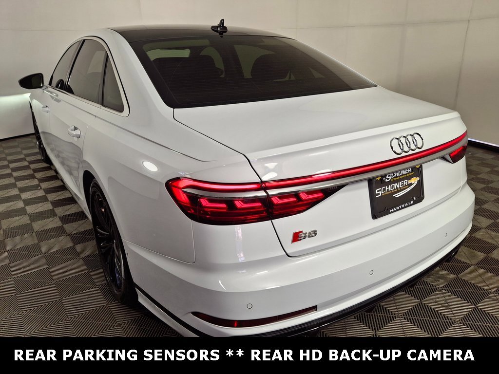 2020 Audi S8 Quattro photo 3