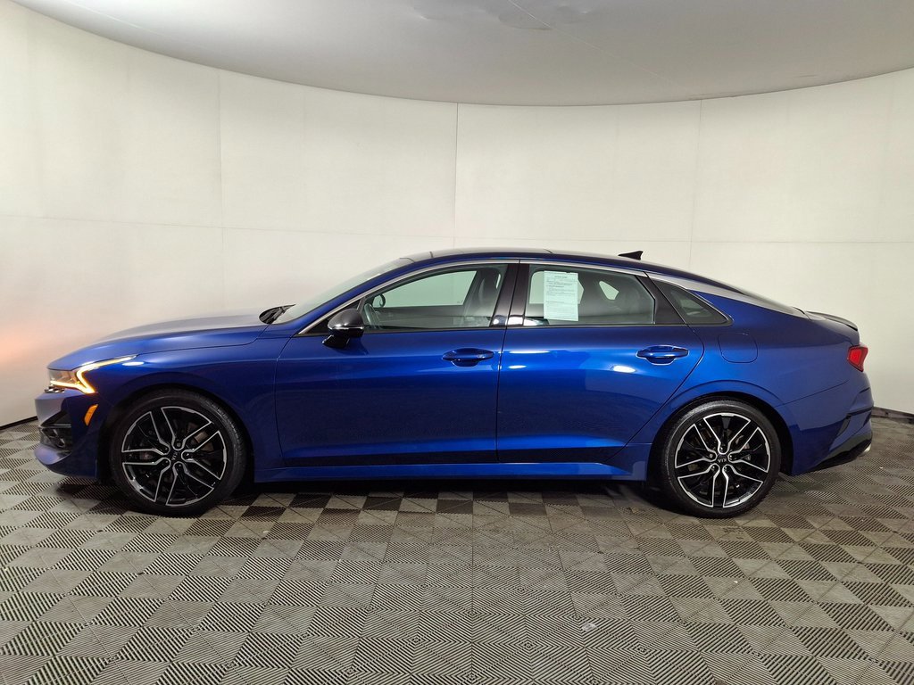 2021 Kia K5 GT photo 2