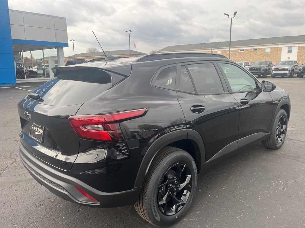 2026 Chevrolet Trax LT - Photo 6