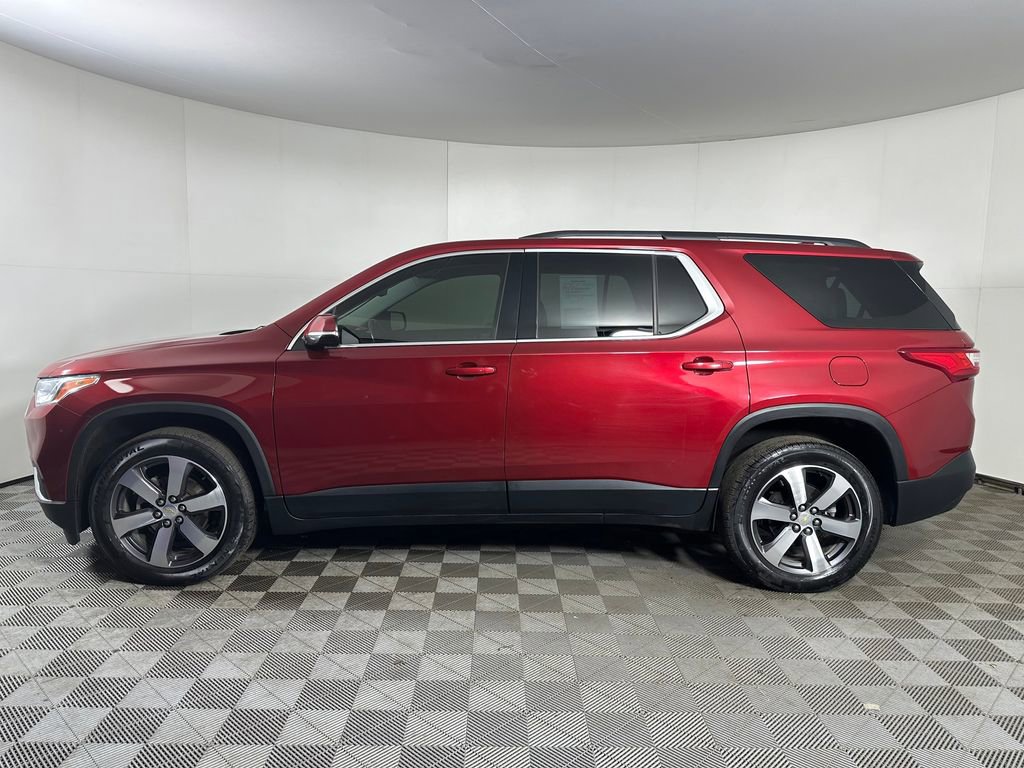 Used 2019 Chevrolet Traverse 3LT with VIN 1GNEVHKW9KJ154346 for sale in Hartville, OH