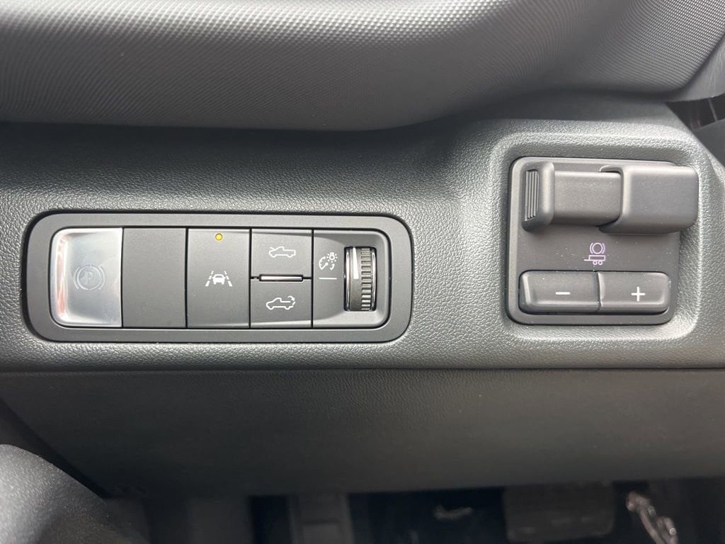2026 Chevrolet Silverado EV LT - Photo 19