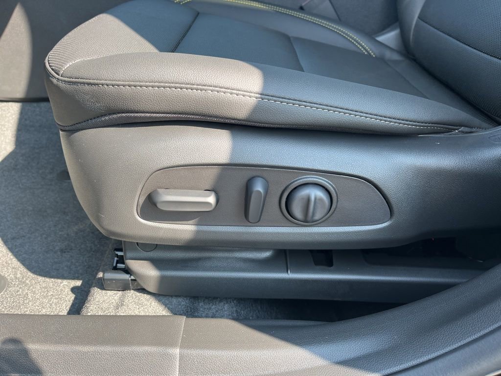 2026 Chevrolet Trax Activ - Photo 12