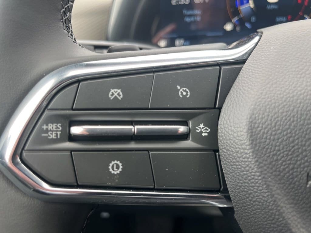 2026 Chevrolet Equinox LT - Photo 17