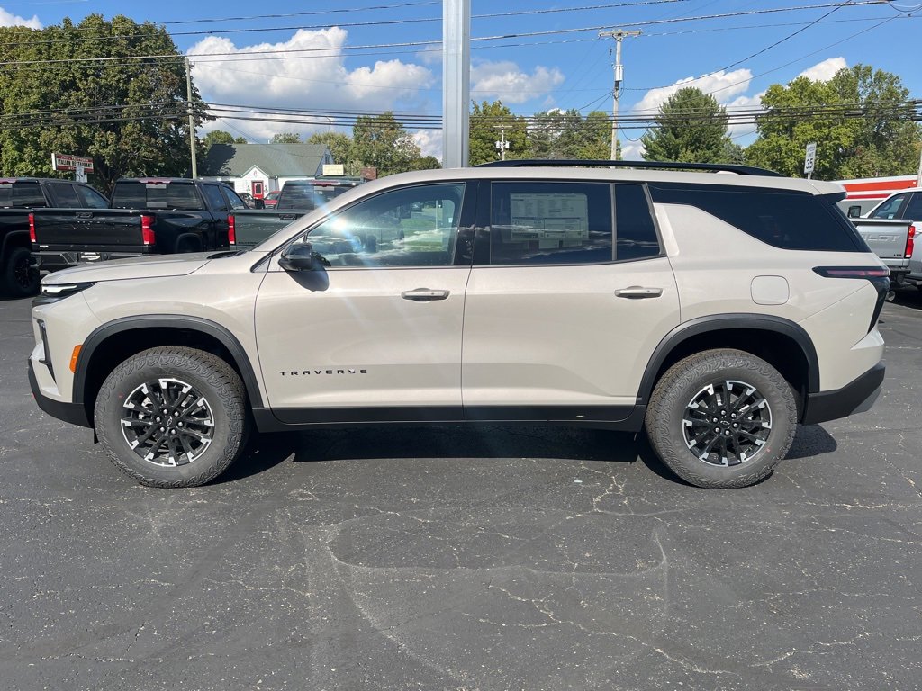 2026 Chevrolet Traverse Z71 photo 2
