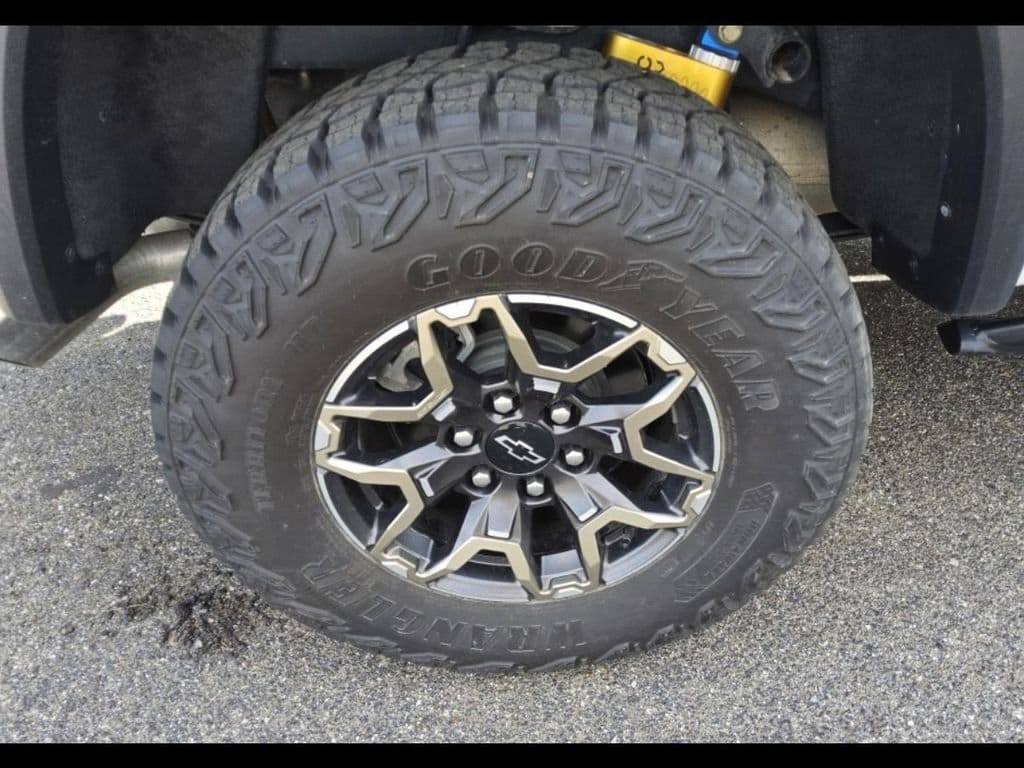 Used 2024 Chevrolet Colorado ZR2 Truck Crew Cab