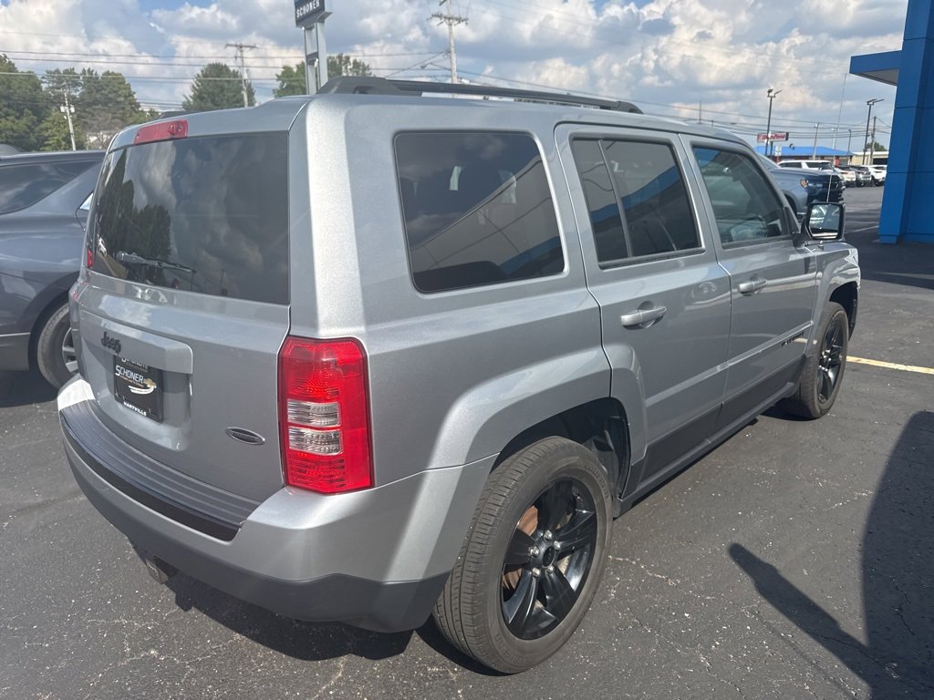2014 Jeep Patriot Sport photo 2