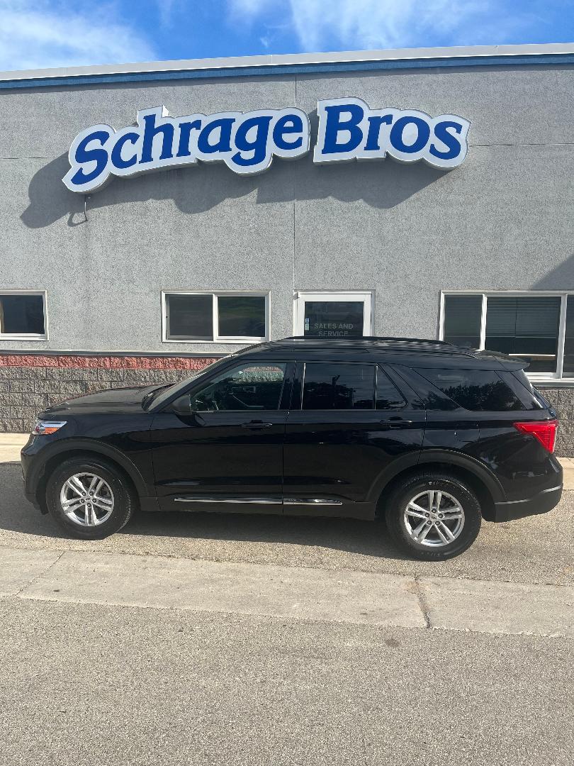 2021 Ford Explorer XLT 4WD's photo