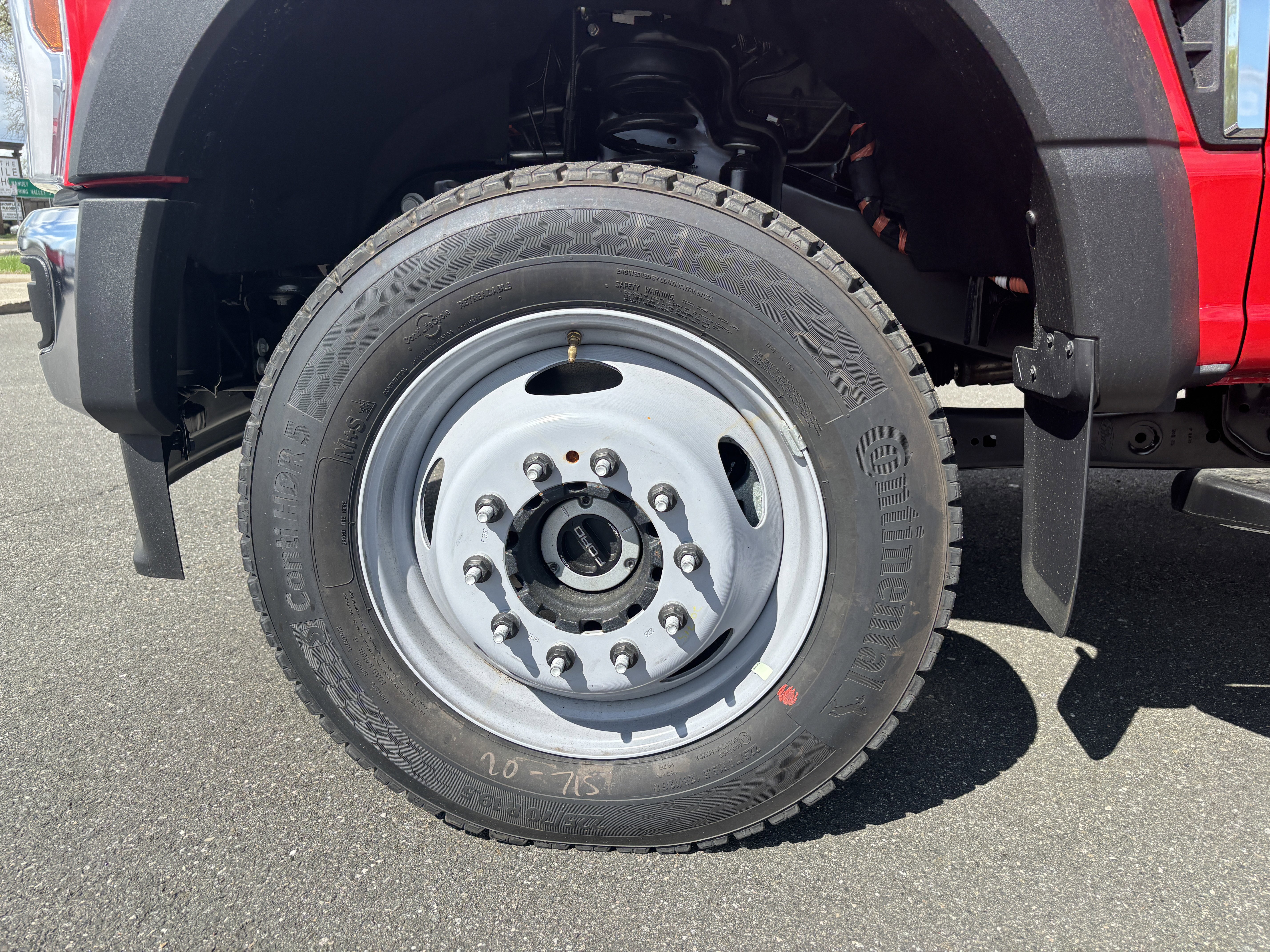 2026 Ford F-450 Super Duty Chassis Cab XL - Photo 20