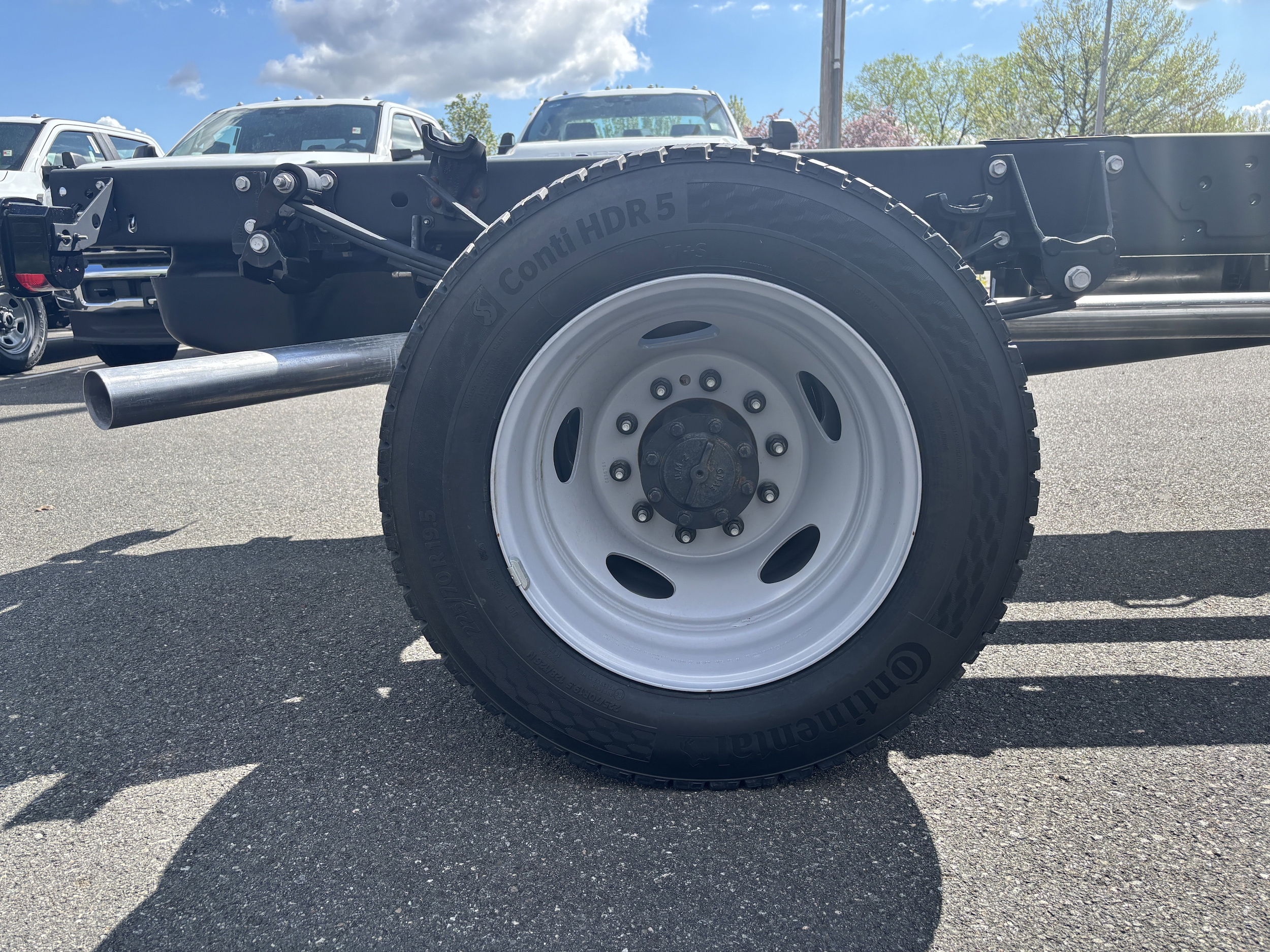 2026 Ford F-450 Super Duty Chassis Cab XL - Photo 22