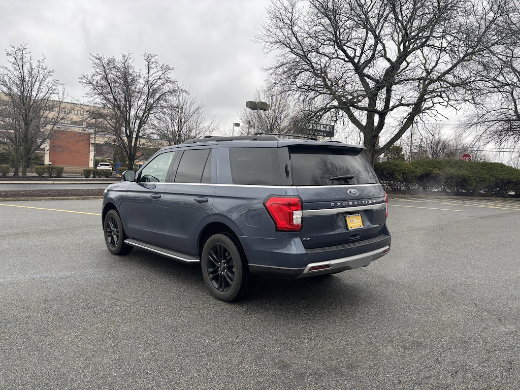 Certified 2022 Ford Expedition XLT XLT 4x4
