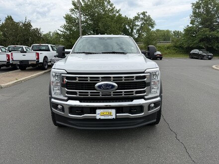 2024 Ford Super Duty F-600 DRW Chassis