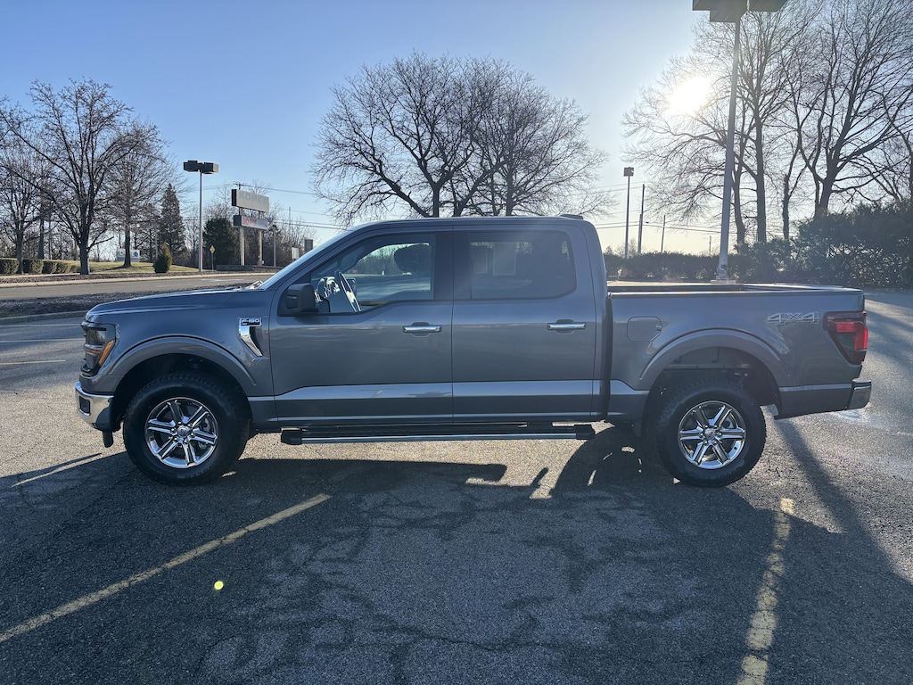 Certified 2025 Ford F-150 XLT XLT 4WD SuperCrew 5.5 Box