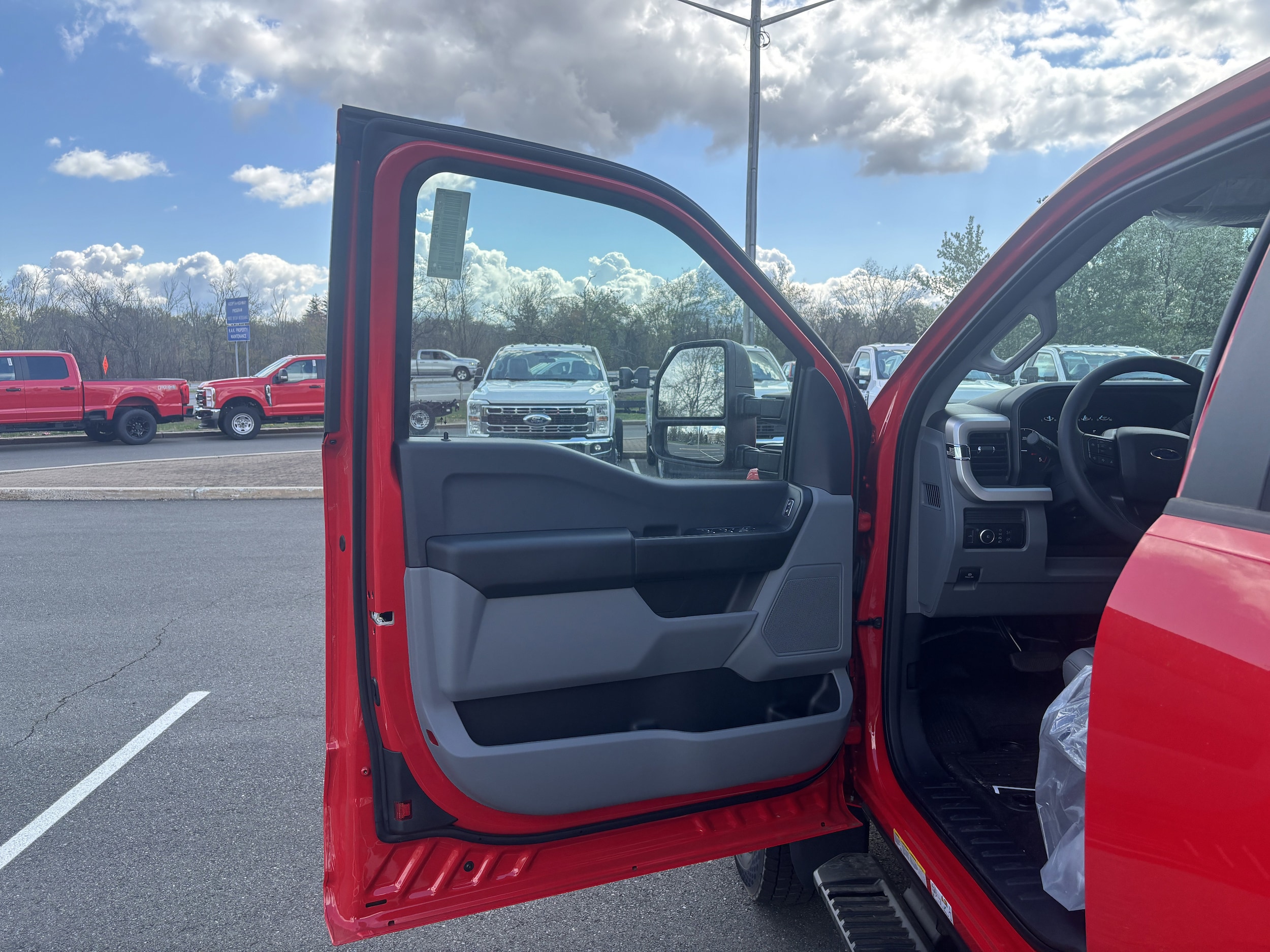 2026 Ford F-450 Super Duty Chassis Cab XL - Photo 9