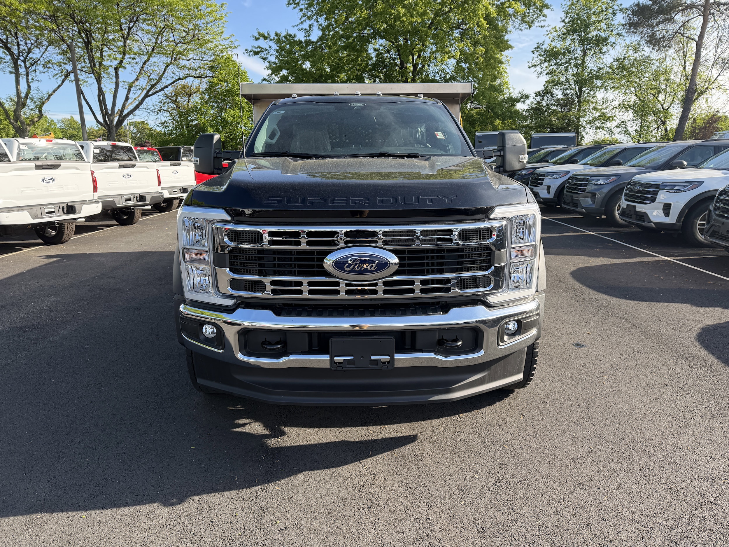2026 Ford F-550 XL 4x4 SuperCab 168-In DRW's photo