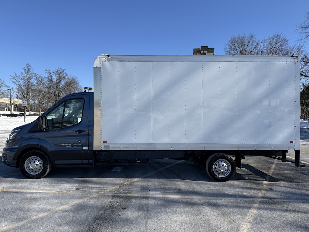 Used 2023 Ford Transit Cutaway Box Dry Freight T-350 AWD SRW 156 WB 9950 GVWR