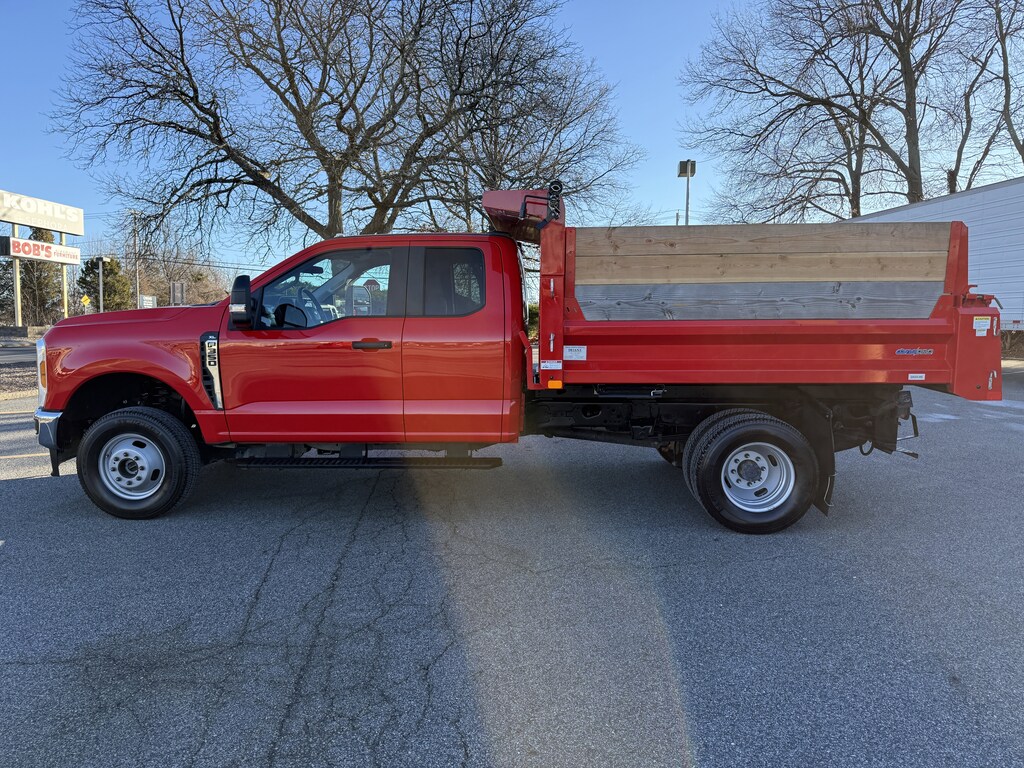 Used 2023 Ford Super Duty F-350 DRW Dump Body XL 4WD SuperCab 168 WB 60 CA