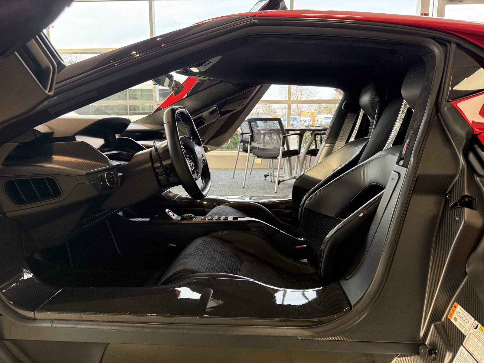 2017 Ford GT - Photo 7