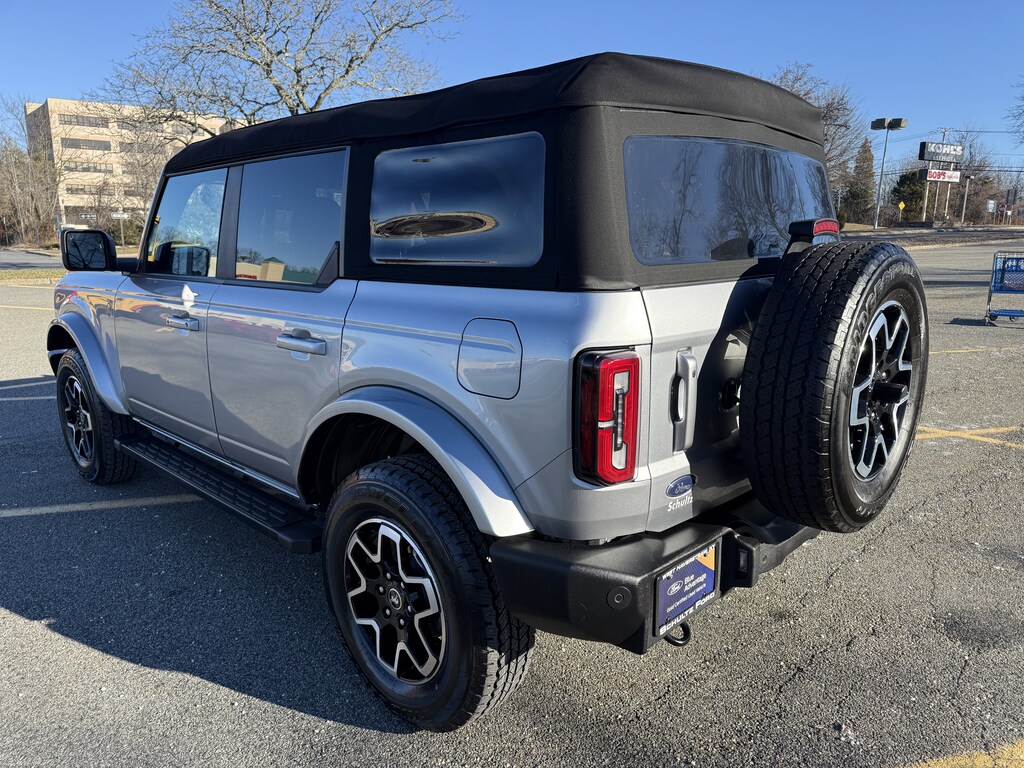 Certified 2023 Ford Bronco Outer Banks Outer Banks 4x4