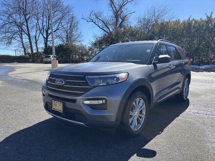 2023 Ford Explorer XLT XLT 4WD