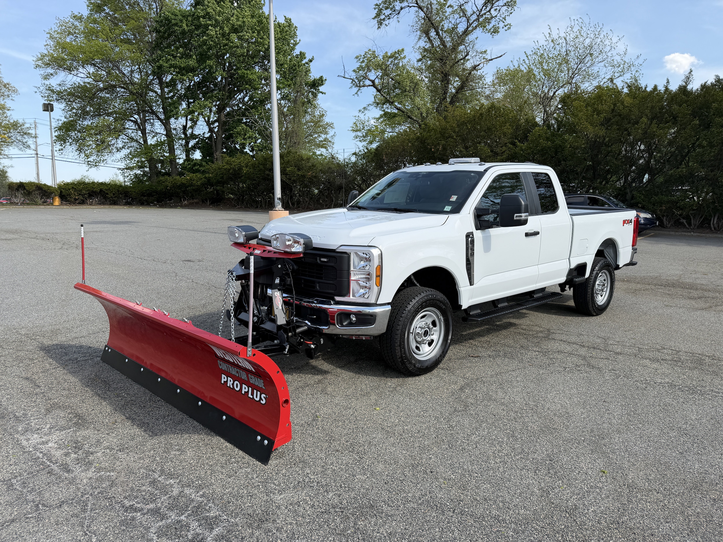 2026 Ford F-350 XL 4x4 SuperCab 8' Box SRW's photo