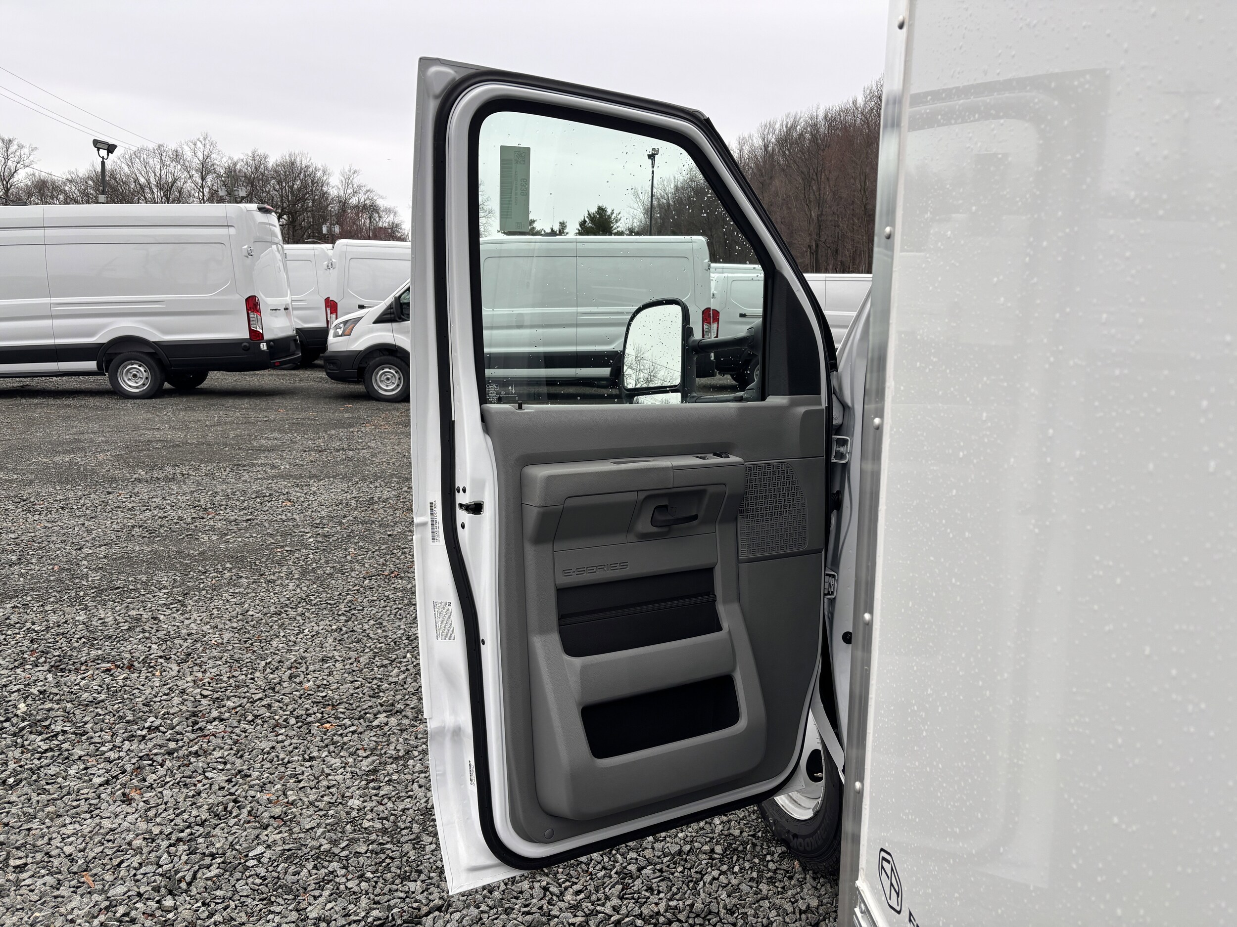 2026 Ford E-Series Cutaway Base - Photo 12