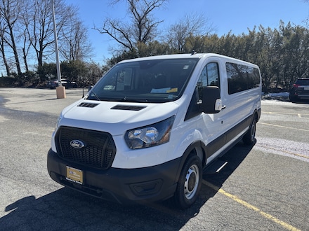 2024 Ford Transit Passenger Wagon XL T-350 148 Low Roof XL RWD