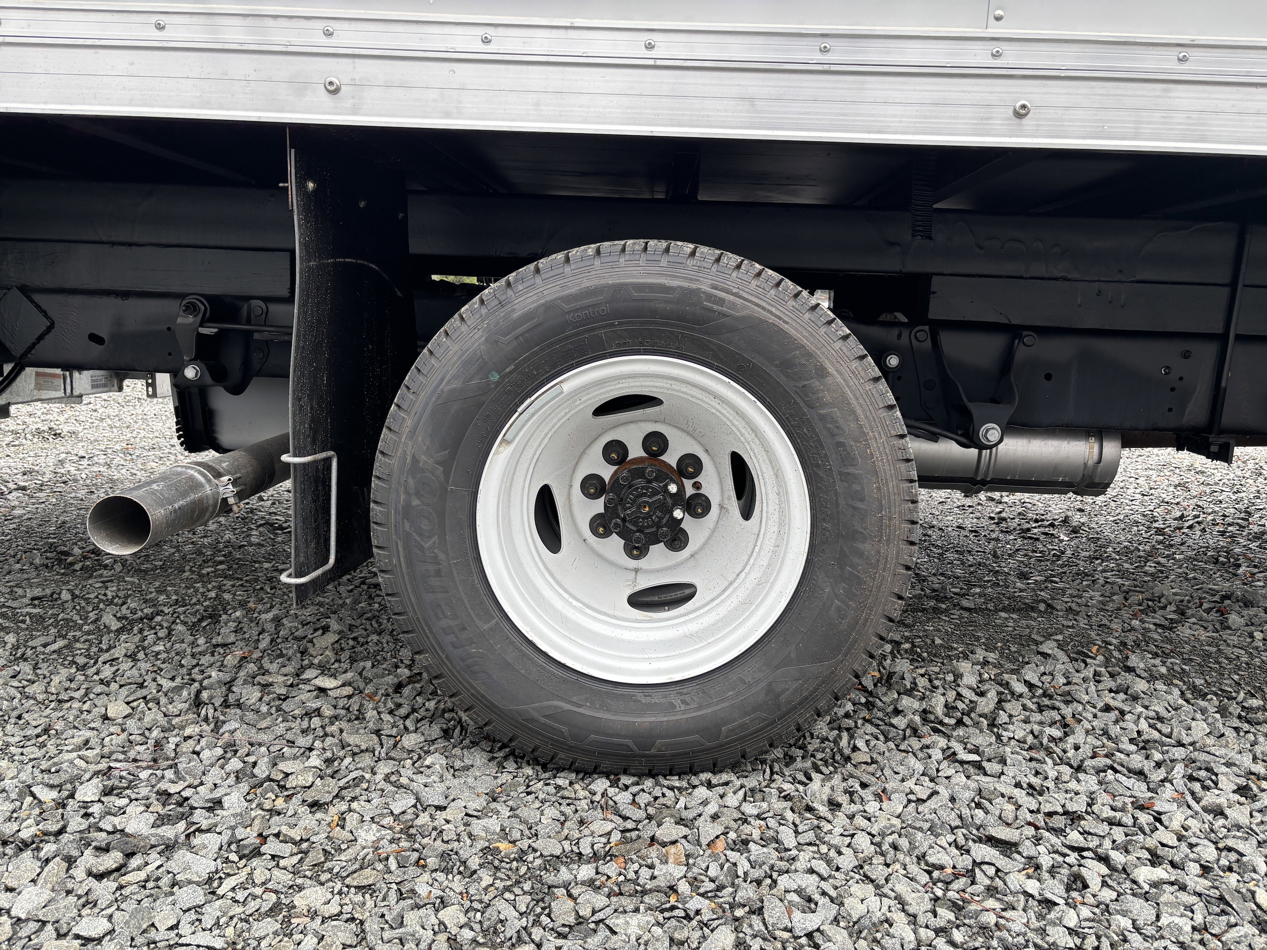 2026 Ford E-Series Cutaway Base - Photo 25