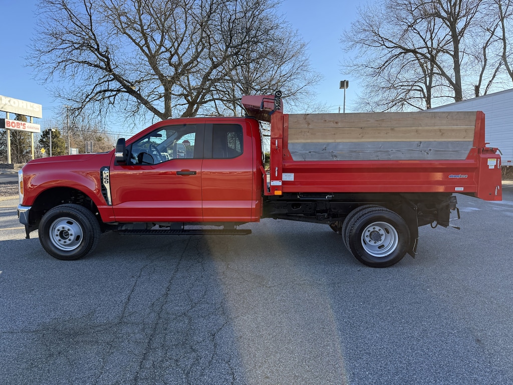 Used 2023 Ford Super Duty F-350 DRW Dump Body XL 4WD SuperCab 168 WB 60 CA