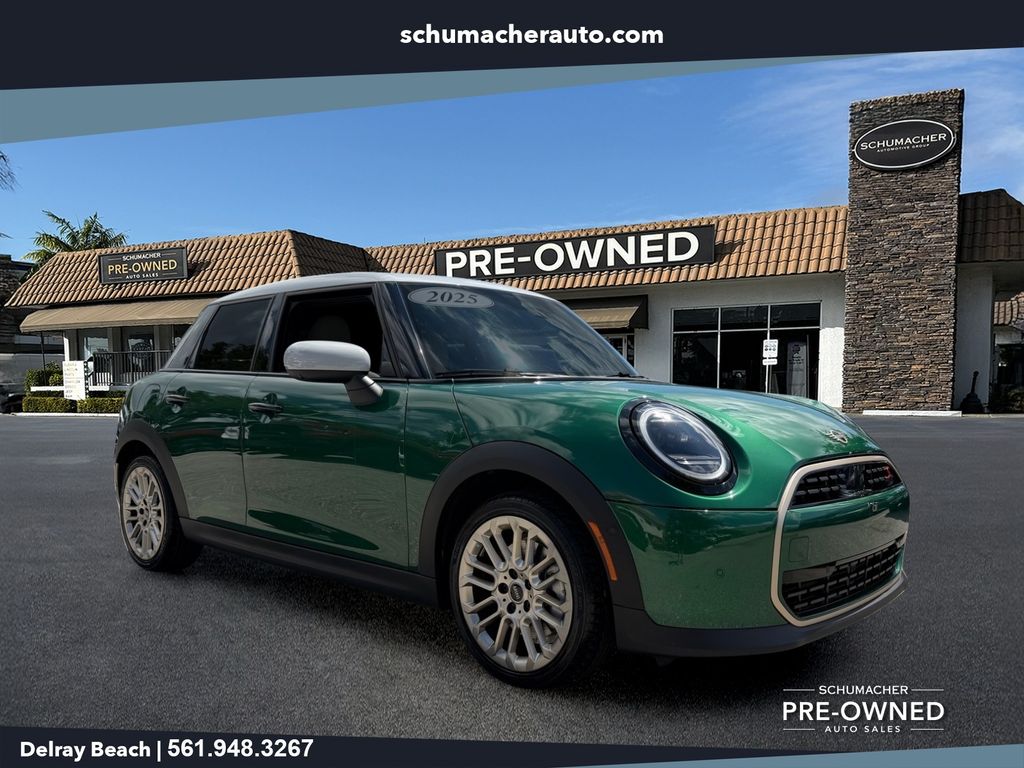 2025 MINI Hardtop Cooper S's photo