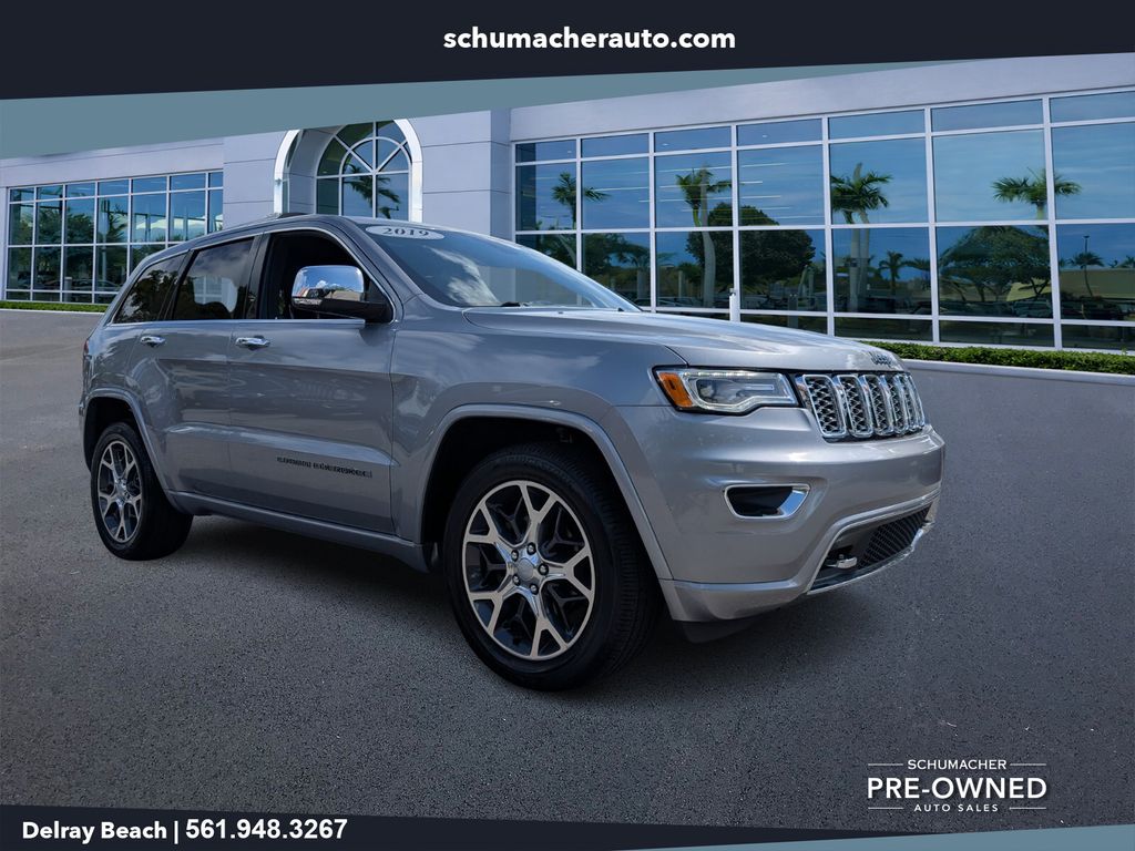 2019 Jeep Grand Cherokee Overland's photo