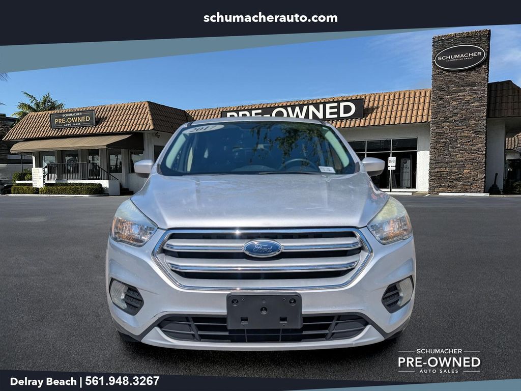 Used 2017 Ford Escape SE with VIN 1FMCU0GD8HUB19117 for sale in Delray Beach, FL