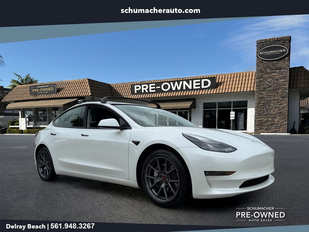 2021 Tesla Model 3 Long Range Dual Motor All-Wheel Drive's photo